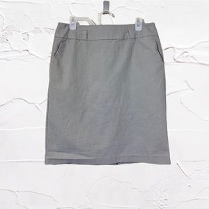 NY&Co | Gray Business Casual Skirt w/ Pockets